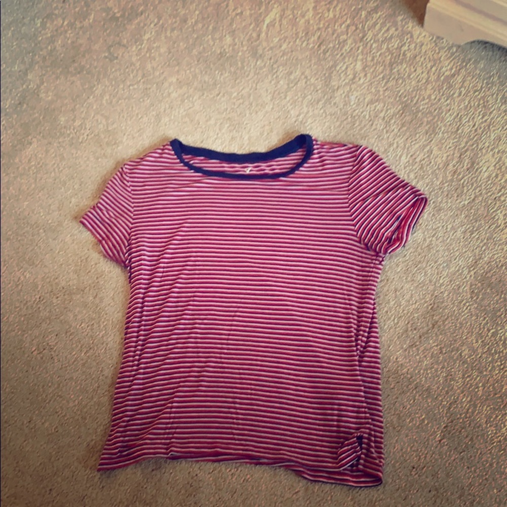 Tee shirt. Striped